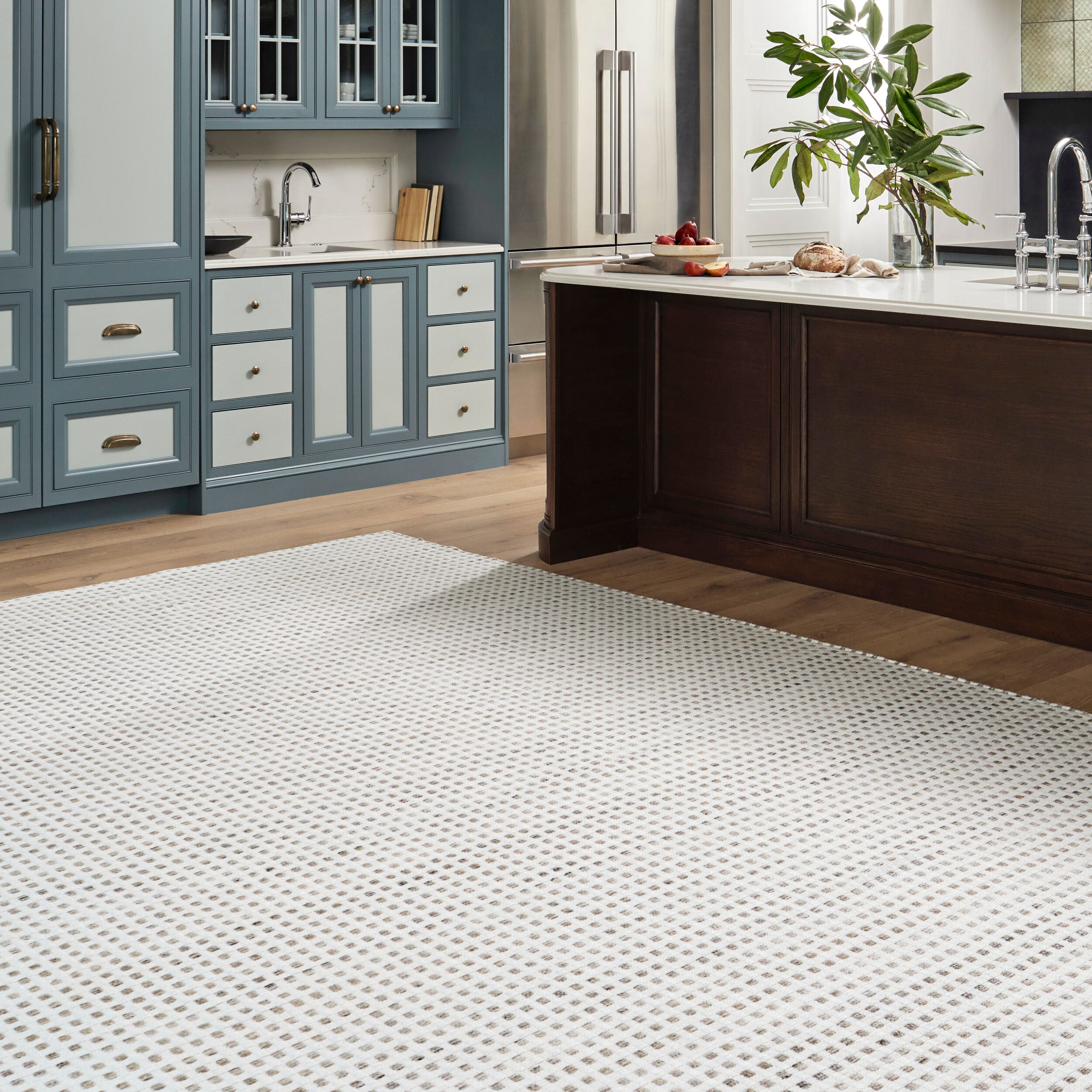 Ariel rug in room