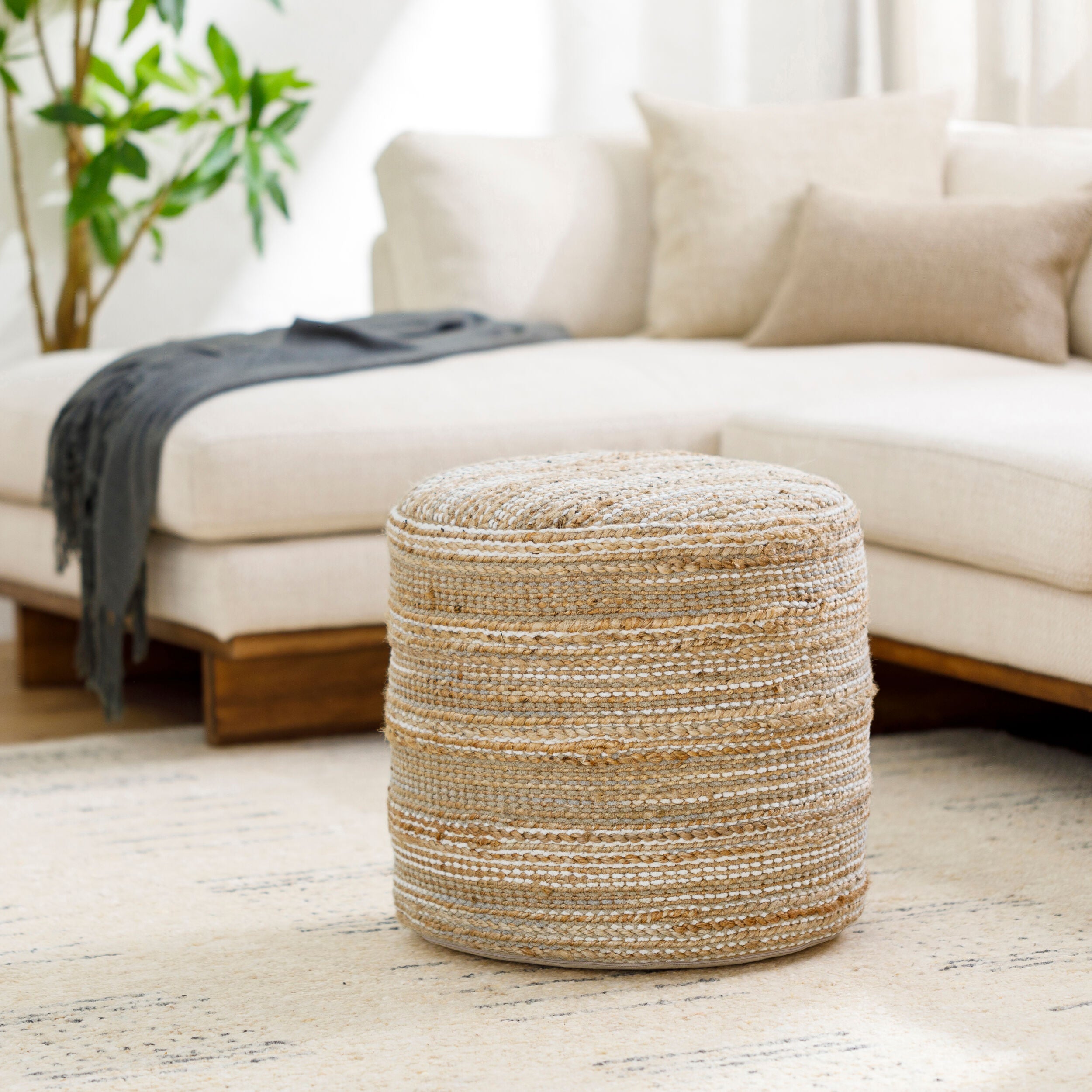 Denpasar pouf styled