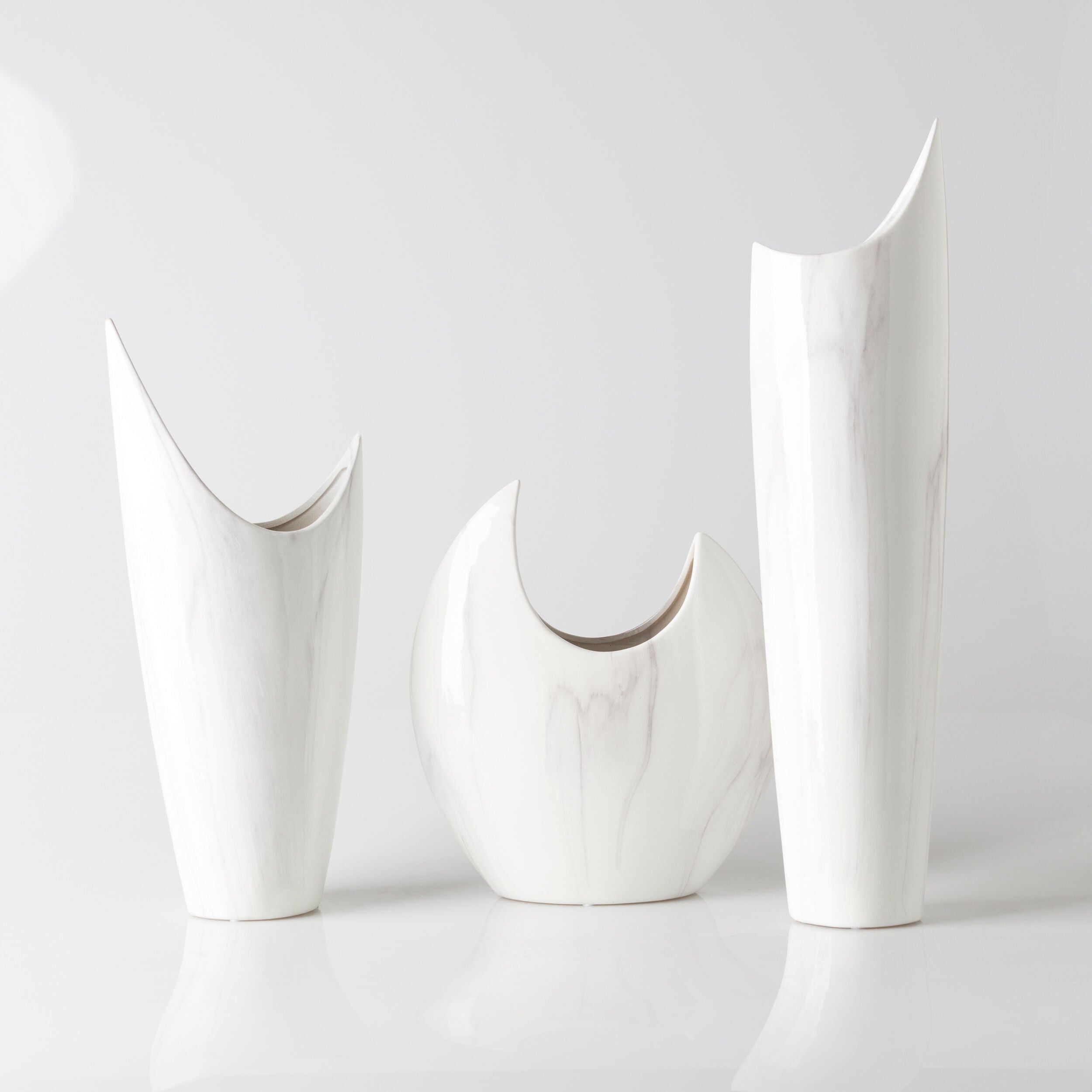 Hamilton Vase