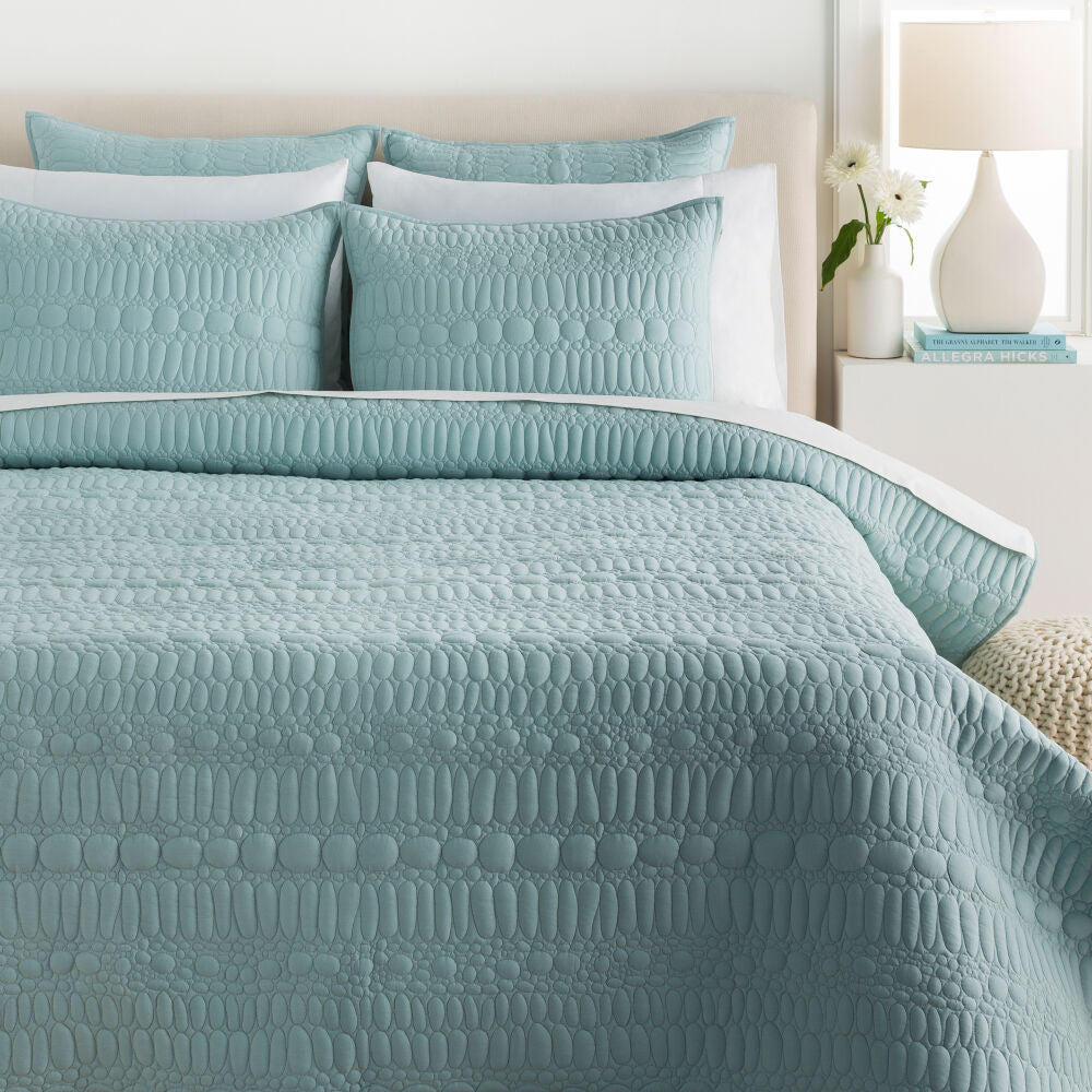 Moonflower Quilt, Ice Blue