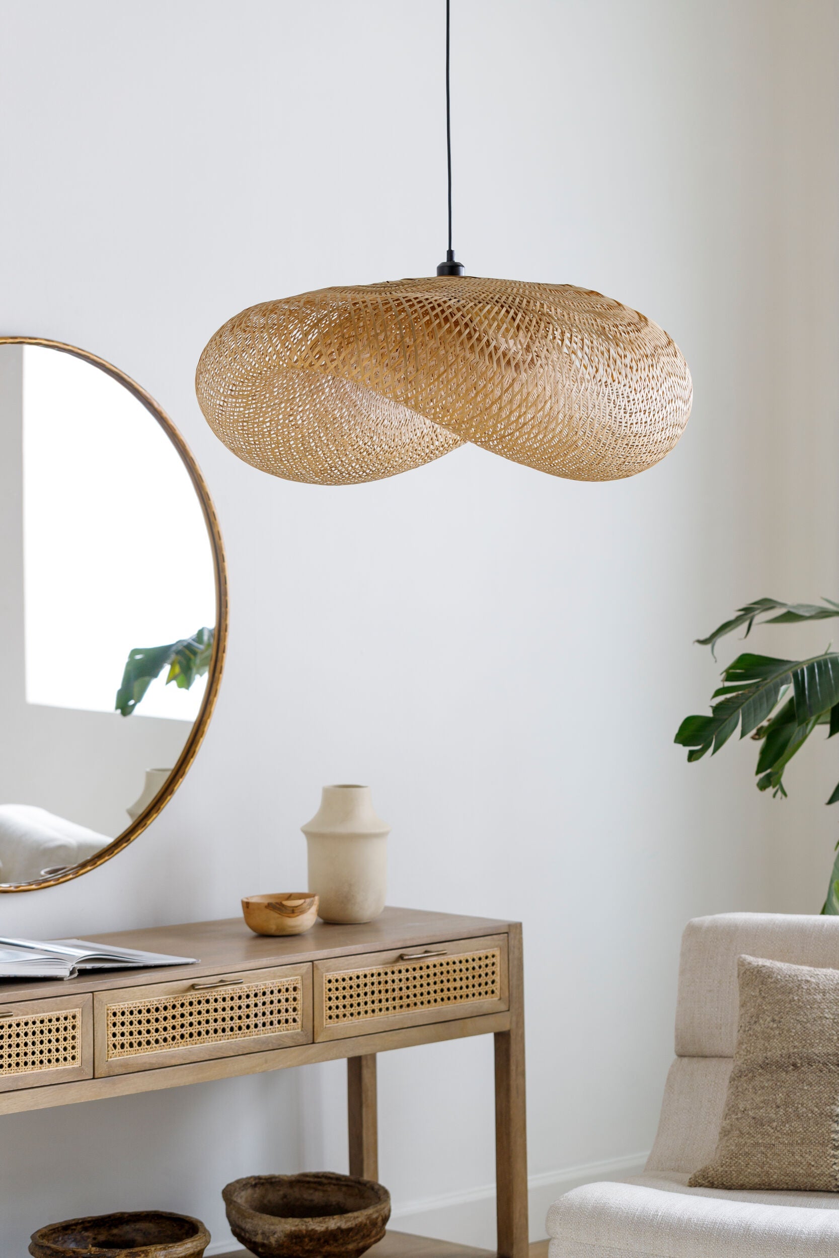 Pendants & Chandeliers