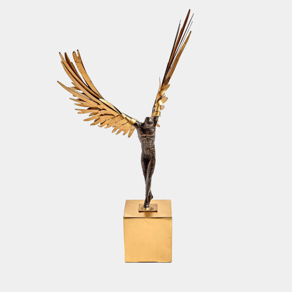 Icaro Sculpture