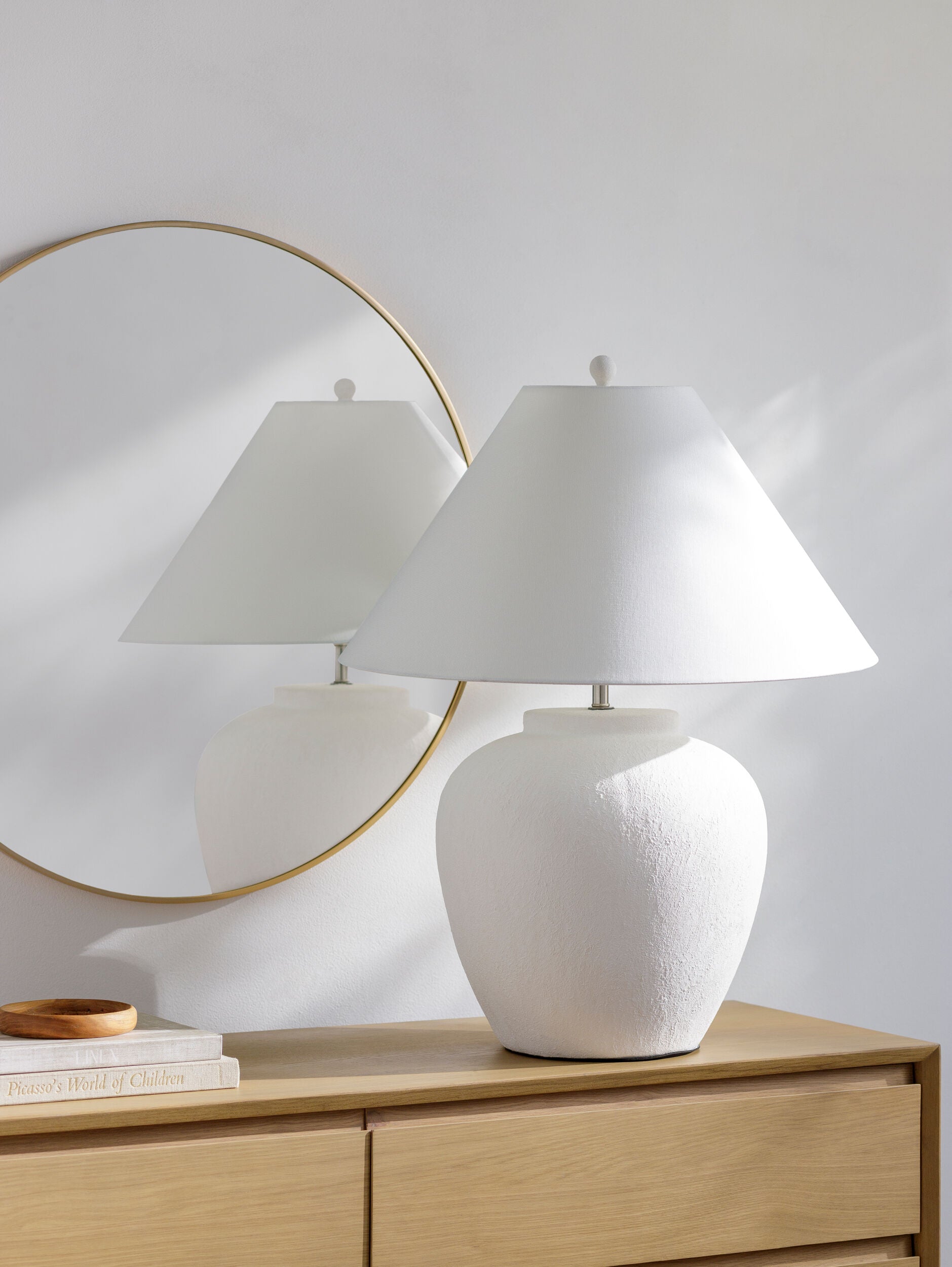 Arion lamp styled