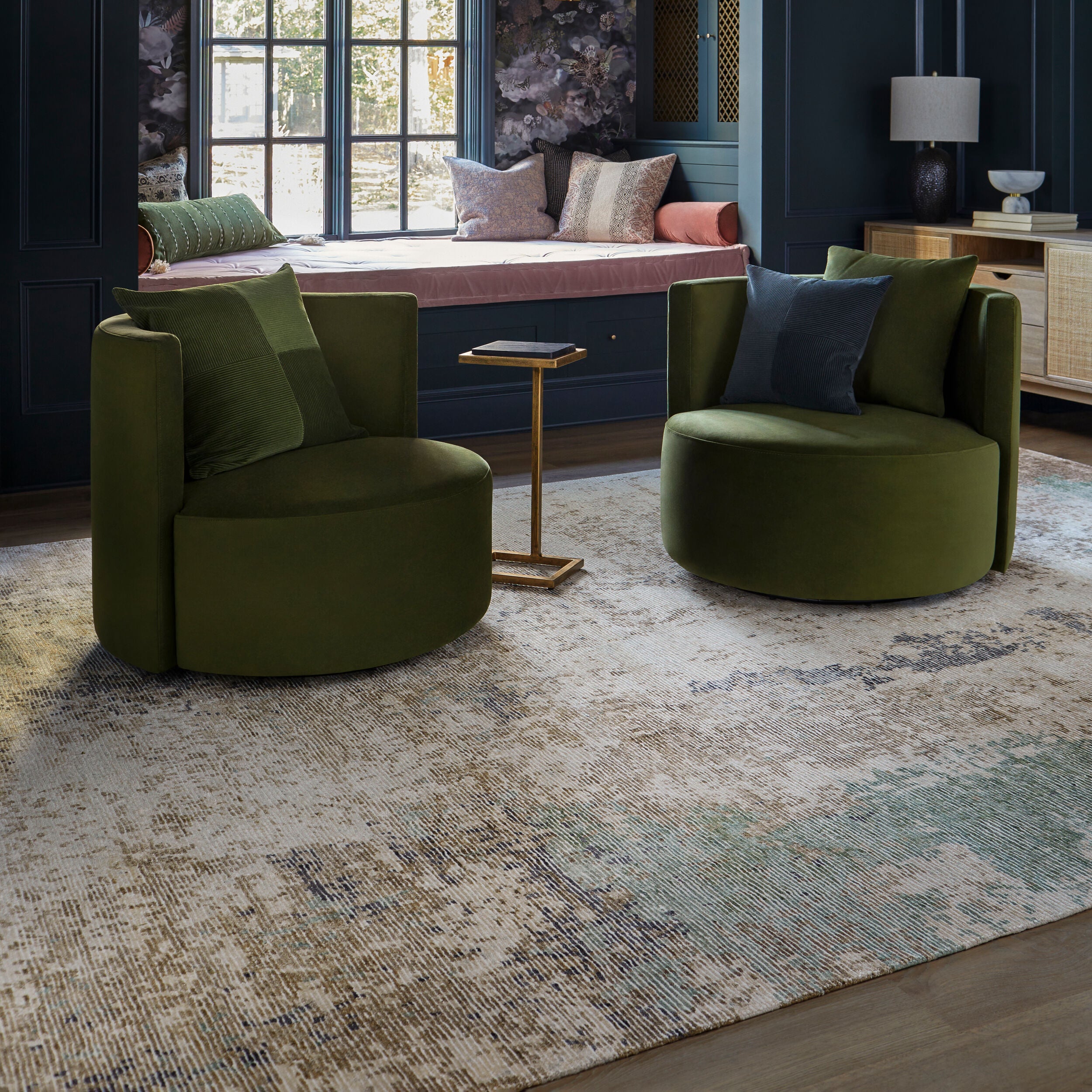 Baranof rug in room
