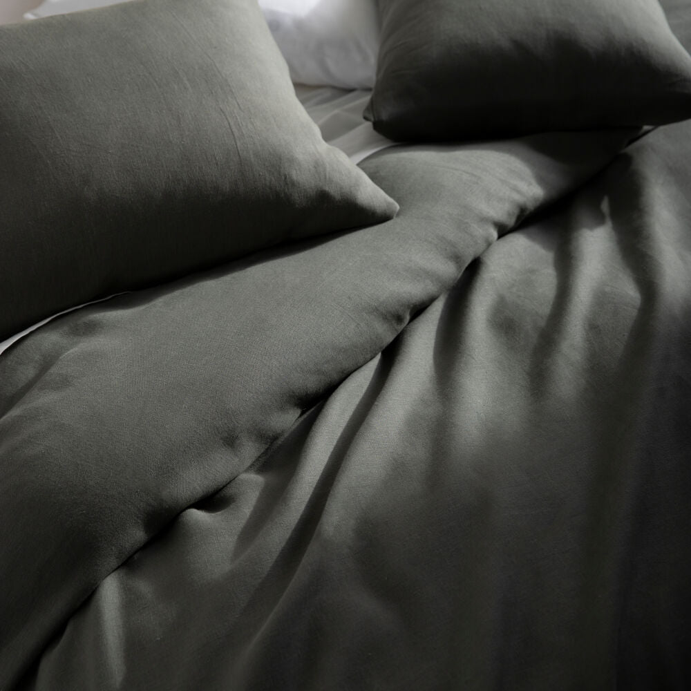 Magnolia Bedding, Charcoal