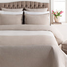 Verbena Bedding, Oat