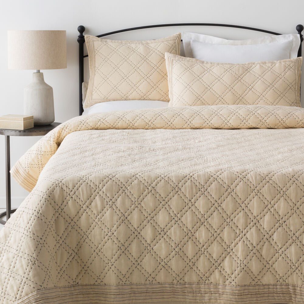 Primrose Quilt, Cream